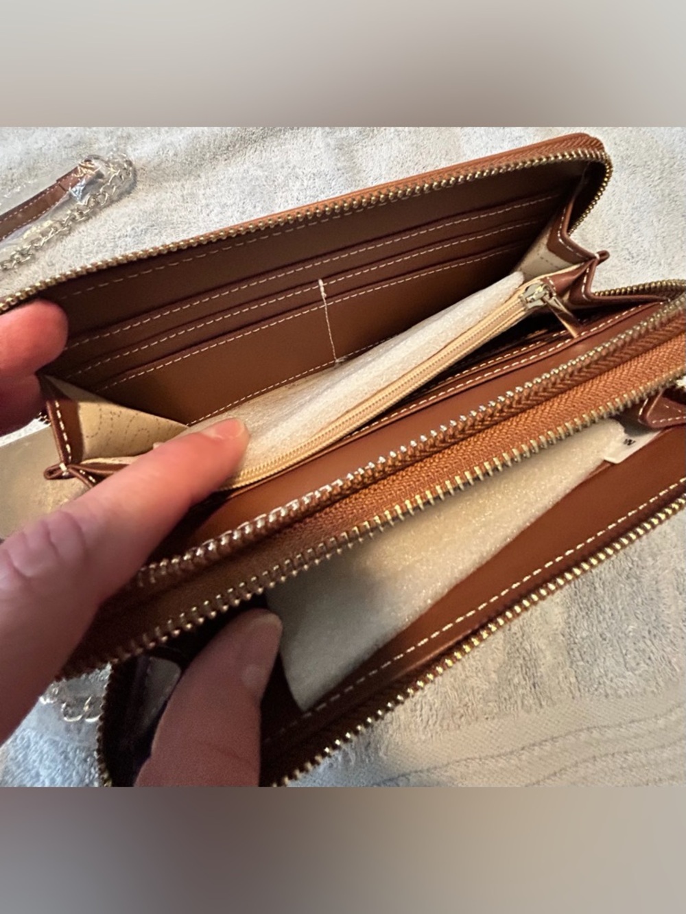 TRUE RELIGION DENIM CROSSBODY/WRISTLET/WALLET, LEATHER TRIM, NEW W/ TAGS! - Picture 8 of 14